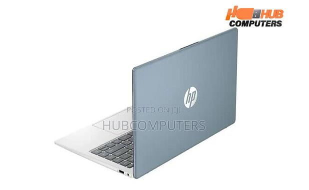 New Laptop HP 8GB Intel Core I3 SSD 256GB · Photo 1