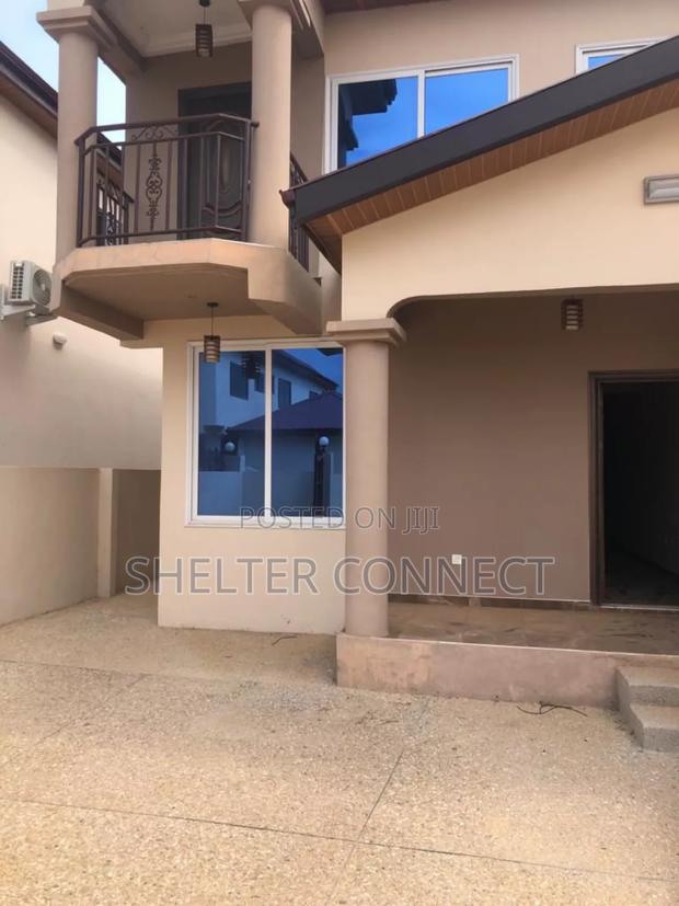 3bdrm Duplex in Abokobi for sale · Photo 7