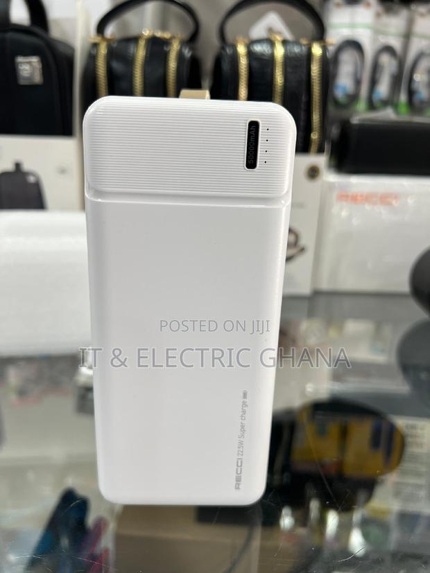 Recci Powerbank · Photo 2