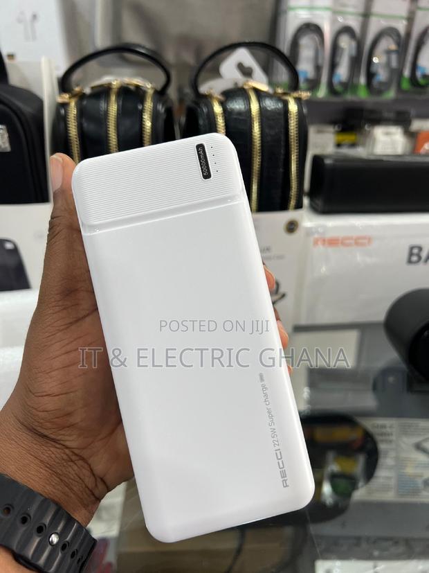 Recci Powerbank · Photo 6