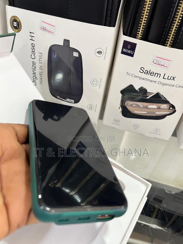 Wireless Powerbank · Photo 4
