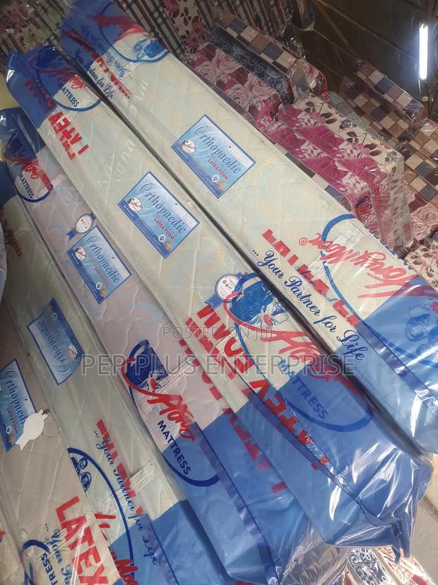 Latex Foam Orthopedic Queen Size Mattress · Photo 2