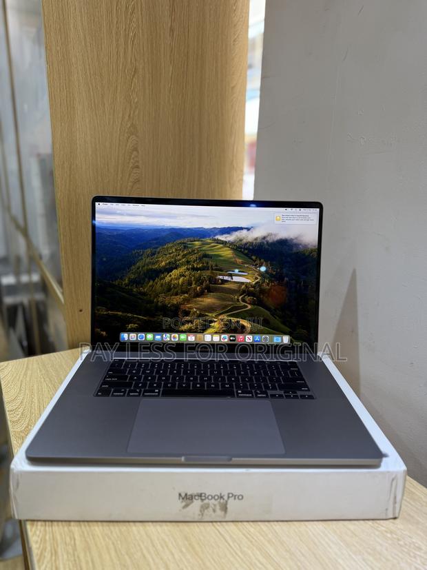 Laptop Apple MacBook Pro 2019 16GB Intel Core i7 SSD 1T · Photo 2