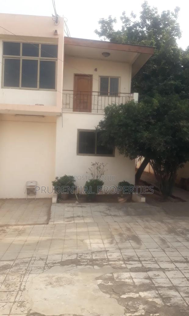 3bdrm House in Tesano for rent · Photo 5