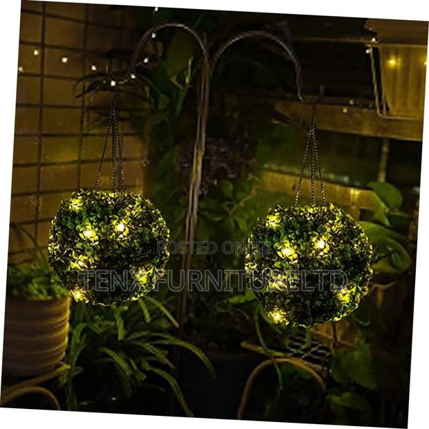 Artificial Grass Ball (28cm) · Photo 2