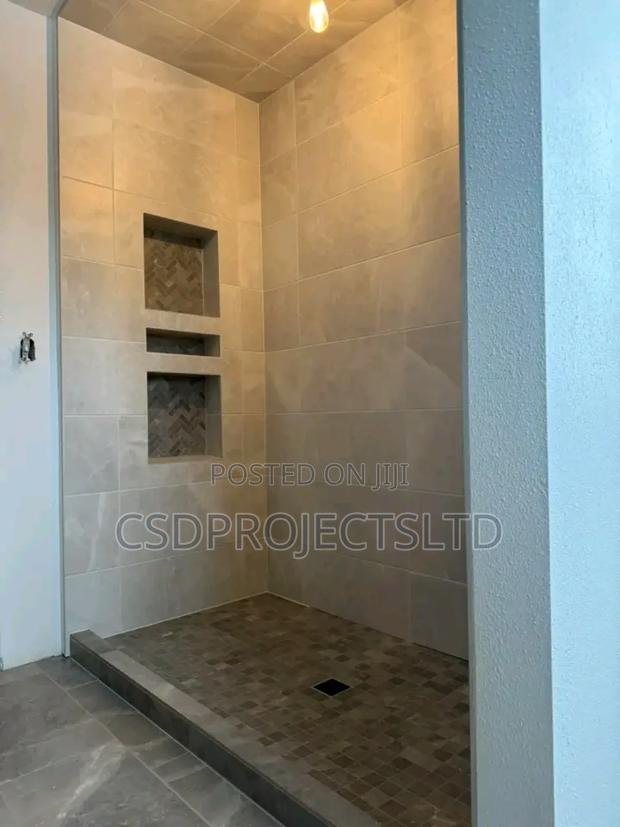 Professional Tiller · Photo 3