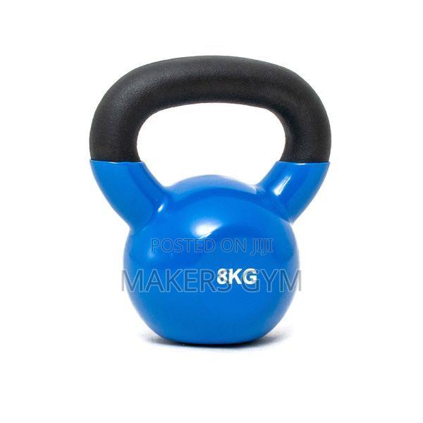 Kettlebell (8kg) Blue · Photo 1