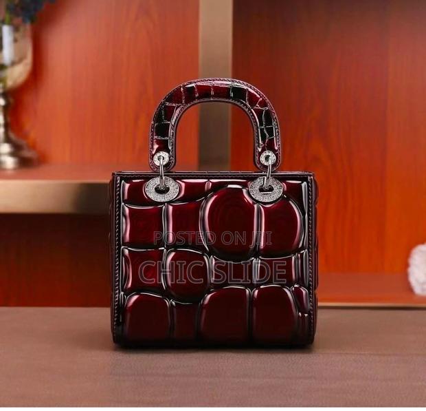 Small Size Dior Handbag · Photo 1