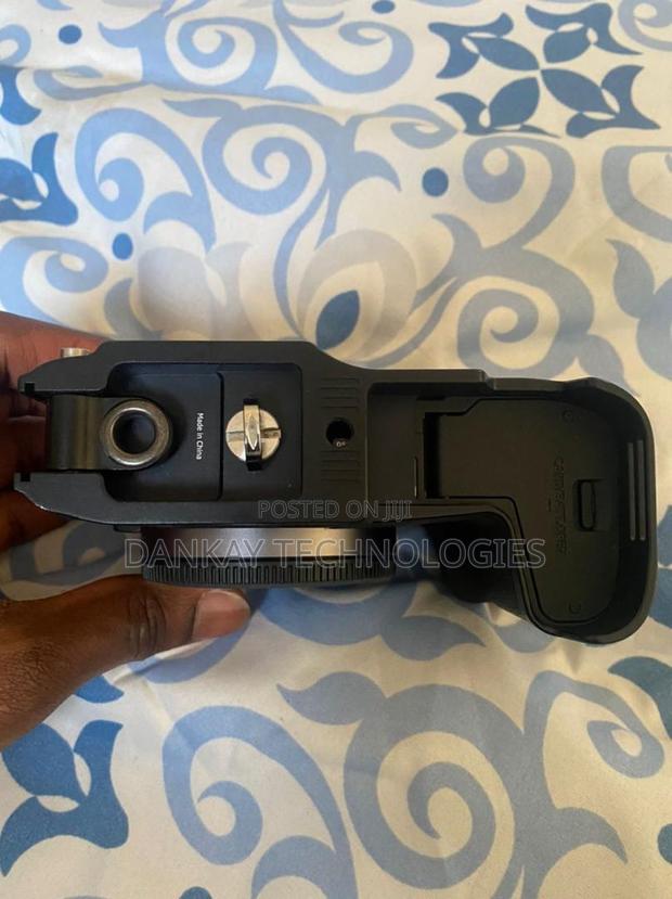 Canon Rp Mirrorless Camera · Photo 4