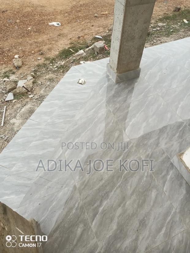Tiles Workers Interior and Exterior Tilling Work · Photo 1