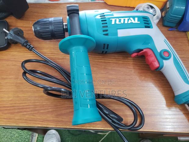 Total 710w 13mm Keyless Chuck Electric Drill · Photo 3