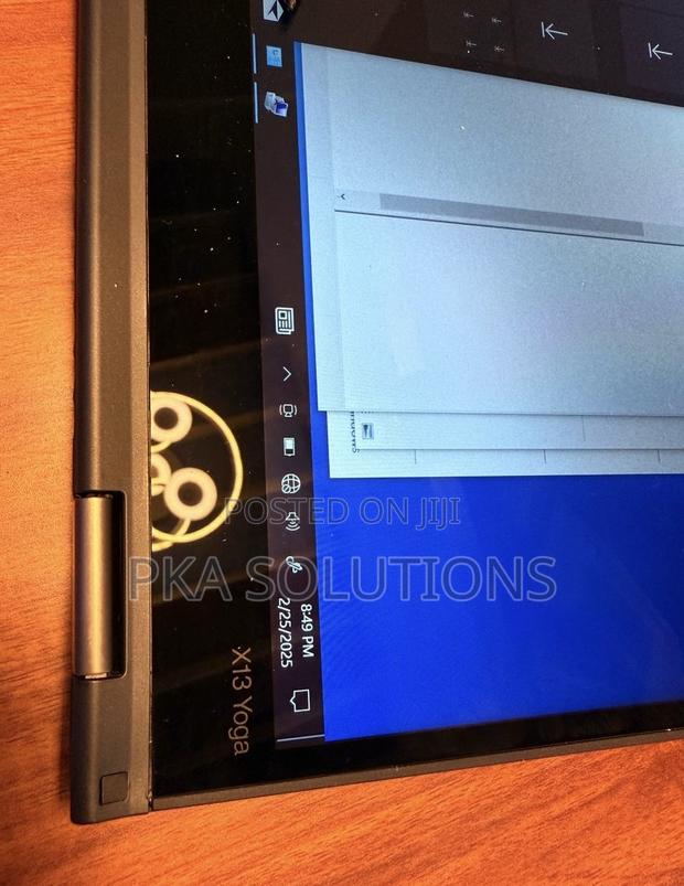 New Laptop Lenovo Thinkpad X13 Yoga 16GB Intel Core I5 SSD 256GB · Photo 5