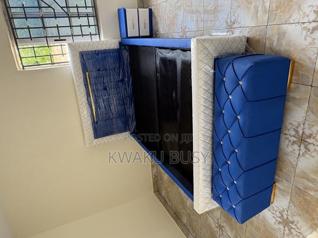 Double Bed · Photo 1