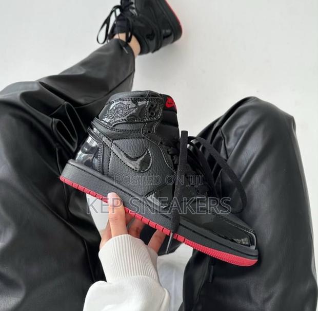 Nike Air Jordan 1 Retro High Og Sp Gina · Photo 2