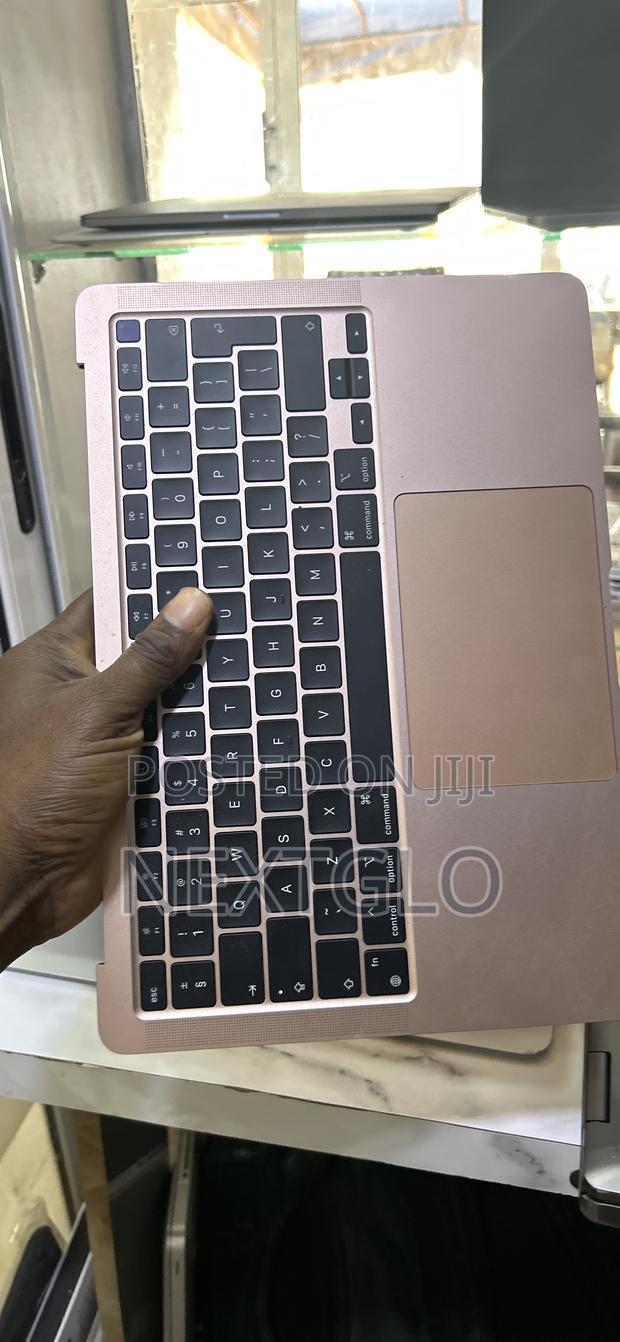 Macbook Air Original Keyboard · Photo 1