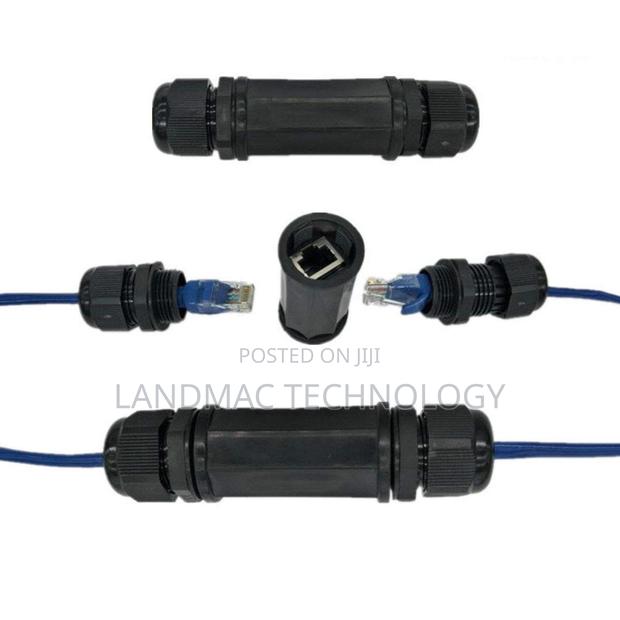 Cat6 /Cat5 Female to Female Adapter Weatherproof Connector · Photo 1