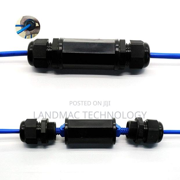 Cat6 /Cat5 Female to Female Adapter Weatherproof Connector · Photo 3