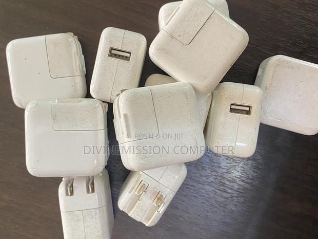 iPad Apple Charger 12w, 10w.Original Uk Standard USB Head. · Photo 6