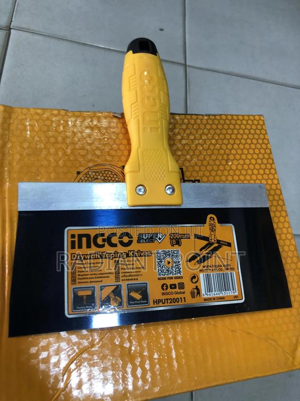 Ingco Dry Wall Tapping Knife · Photo 1