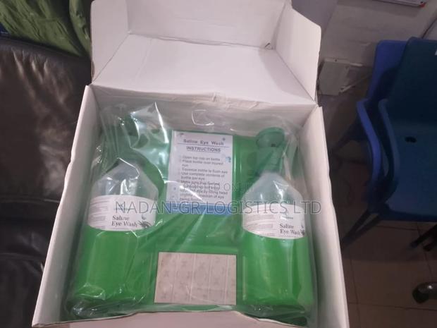 Mounted Eyewash First Aid · Photo 1