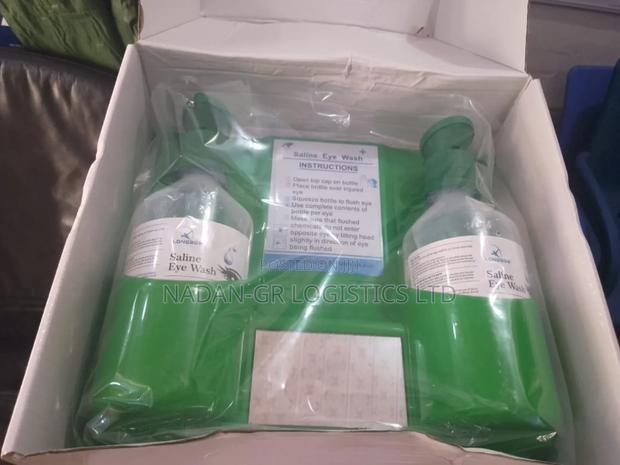 Mounted Eyewash First Aid · Photo 3