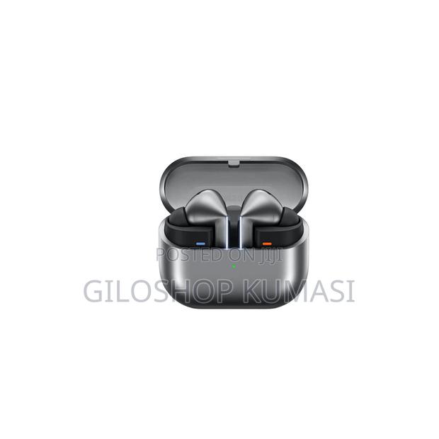 Samsung Sm-R630 Galaxy Buds 3 Pro Earbuds · Photo 2