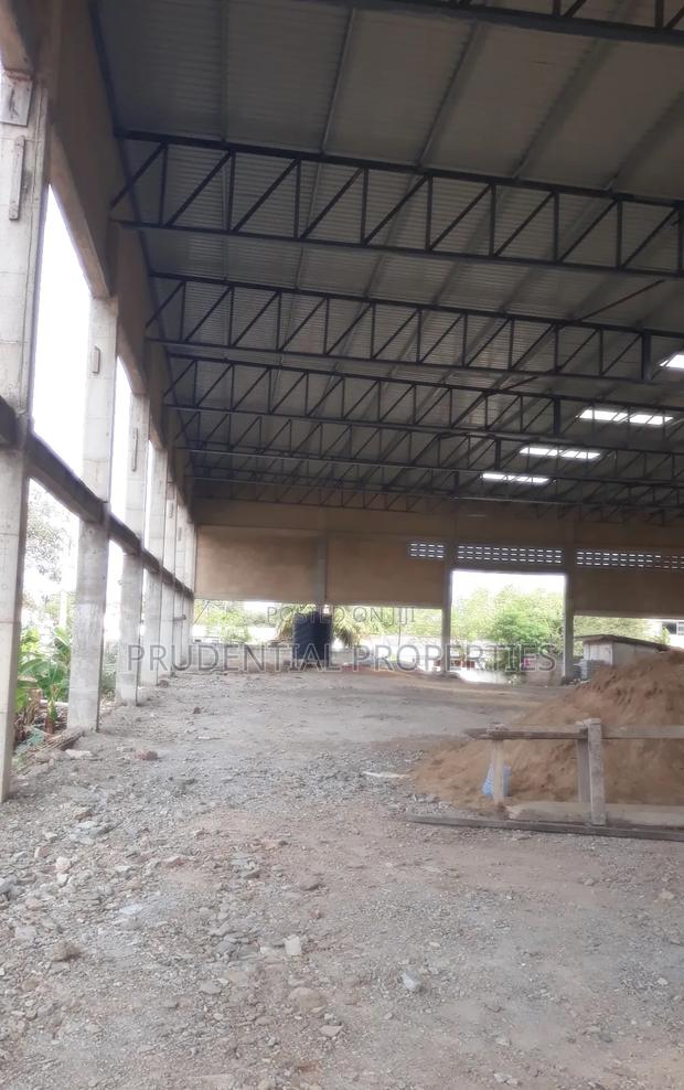 Warehouse for Rent at Tesano · Photo 3
