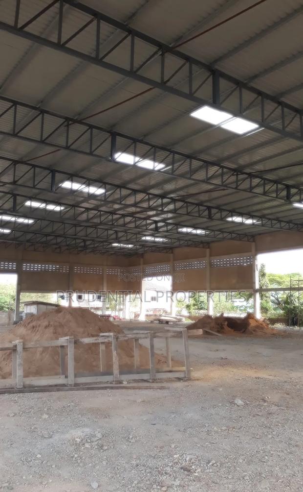 Warehouse for Rent at Tesano · Photo 5
