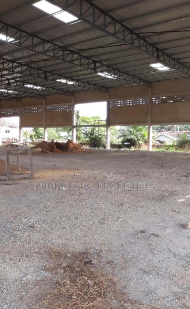 Warehouse for Rent at Tesano · Photo 7