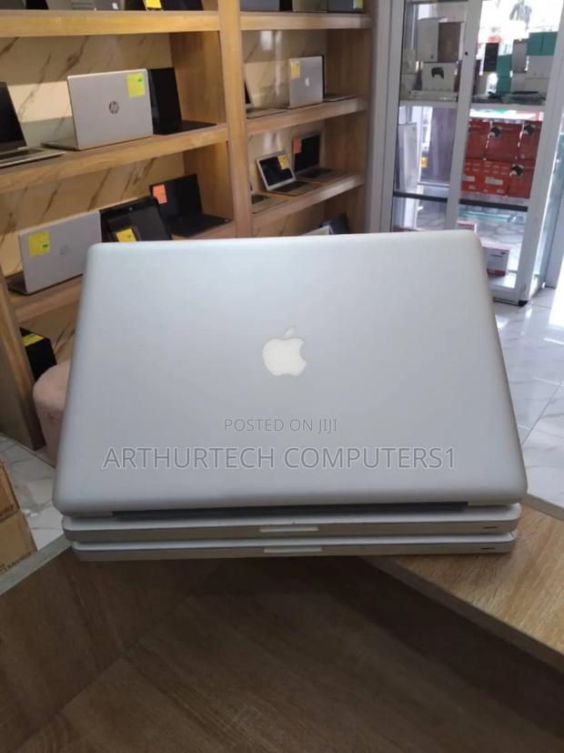 Laptop Apple MacBook Pro 2011 6GB Intel Core I7 HDD 320GB · Photo 5