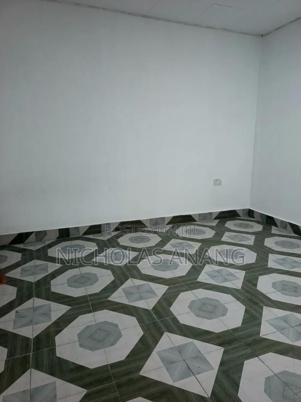 1bdrm Apartment in The Dorns Properties, New Town for rent · Photo 3