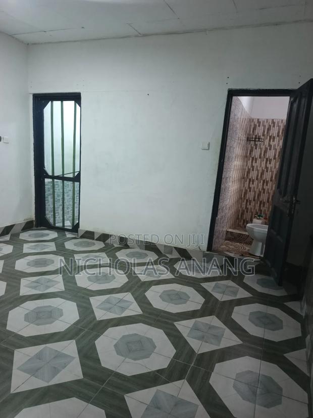 1bdrm Apartment in The Dorns Properties, New Town for rent · Photo 8