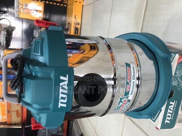Total Vacuum Cleaner 12l (800watt) · Photo 1