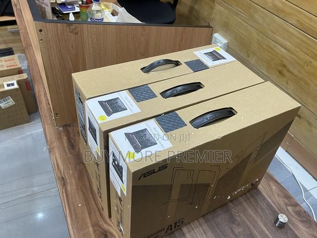 New Laptop Asus TUF Gaming A15 8GB AMD Ryzen 7 SSD 512GB · Photo 4