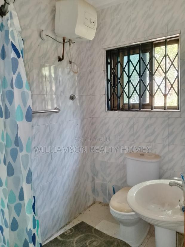 4bdrm House in Community 18 Area, Spintex for rent · Photo 6