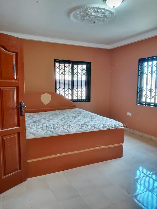 4bdrm House in Community 18 Area, Spintex for rent · Photo 2
