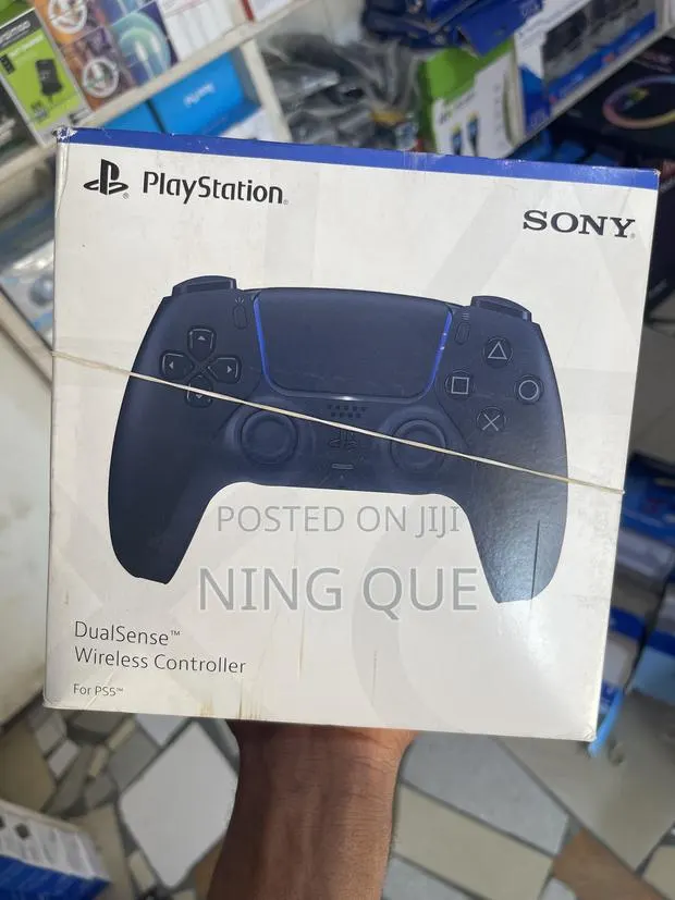 Originally Ps5 Controller · Photo 1