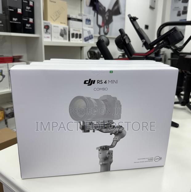 Dji Rs 4 Mini Combo Kit · Photo 1