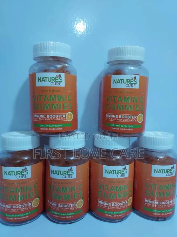 Nature's Cure Whitening Gummies for Youthful Skin · Photo 2