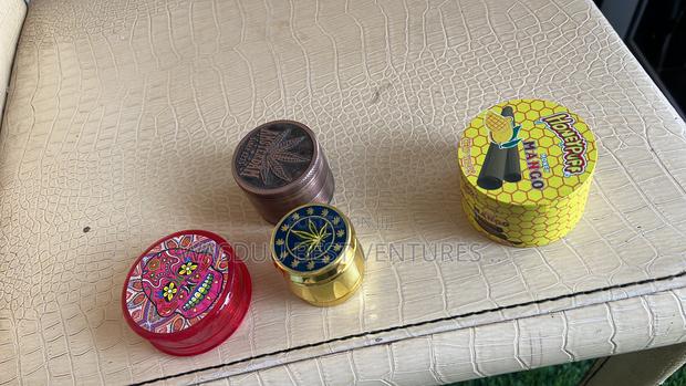 Grinder : · Photo 2