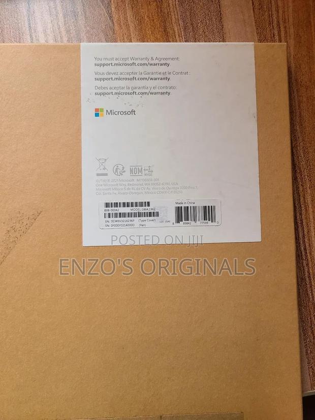 Microsoft Surface Pro 8 To 11 Keyboard Type Cover No Pen!! · Photo 3