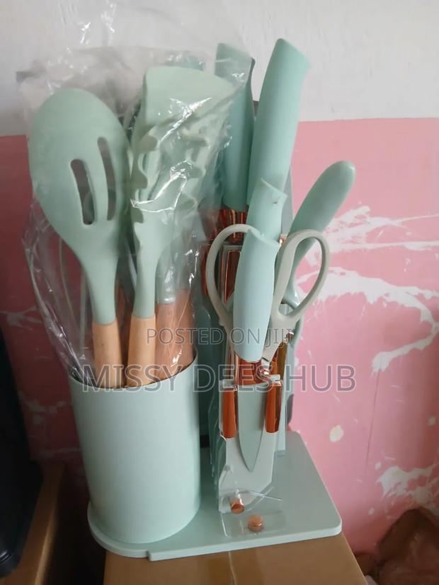 Silicone Kitchen Set · Photo 6