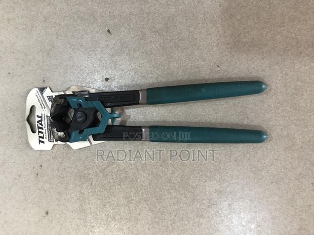 Total Carpenter Pliers 200mm(8”) · Photo 1