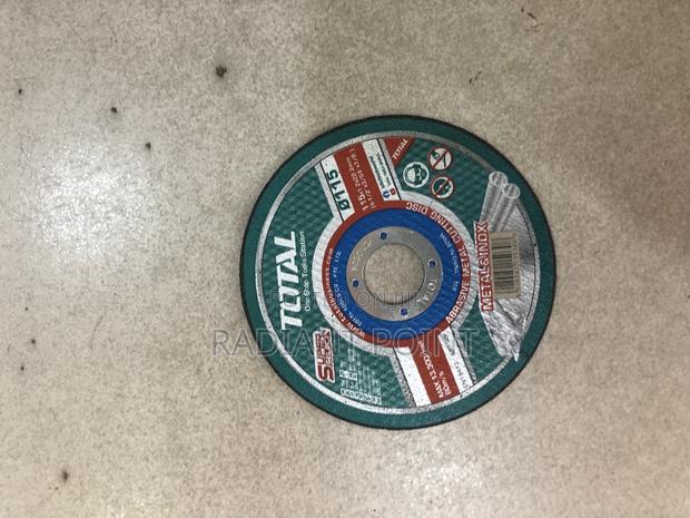 Total Metal Cutting Disc (9”) · Photo 1