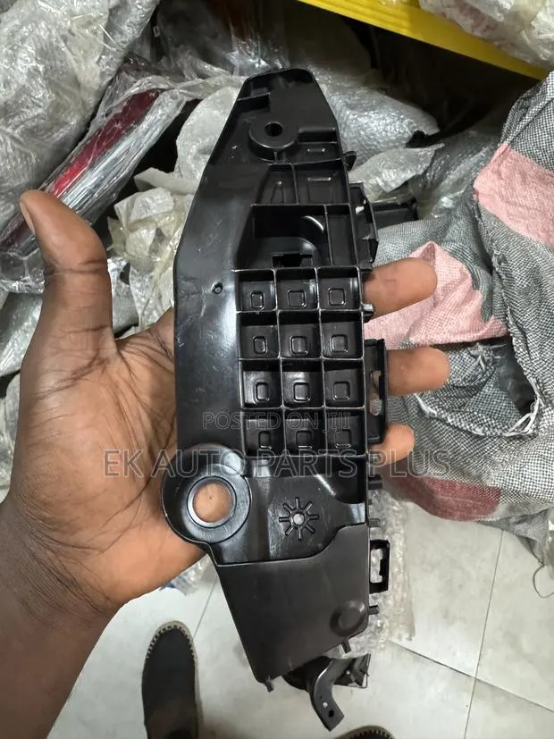 Toyota RAV4 Front Bumper Locker 2019 2020 2021 2022 2023 2024 2025 · Photo 1