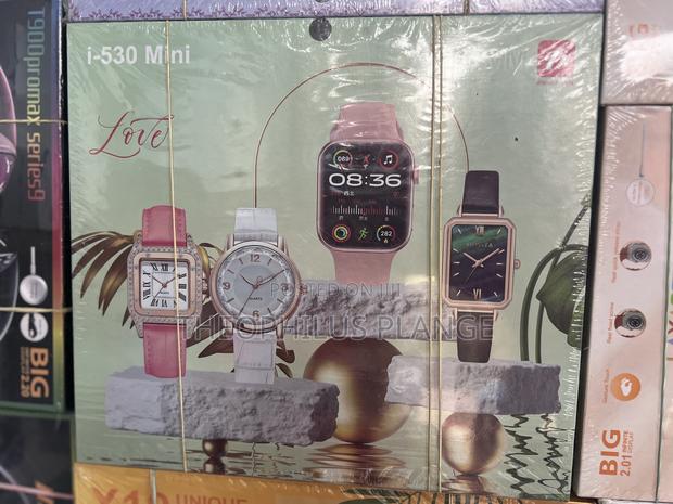 I530 4 in 1 Smart Watch Set · Photo 1