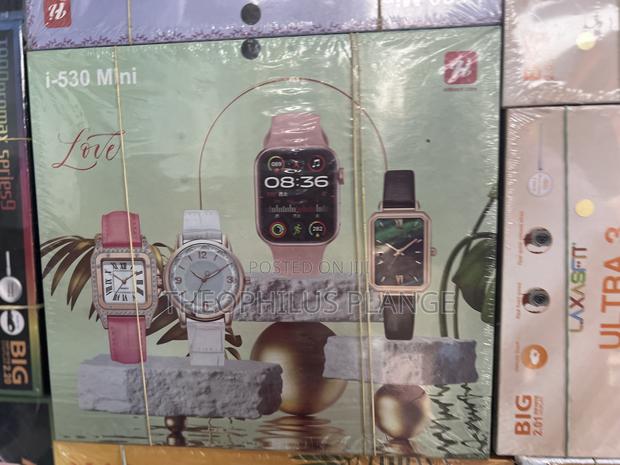 I530 4 in 1 Smart Watch Set · Photo 2