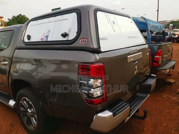 Mitsubishi L200 2020 · Photo 5