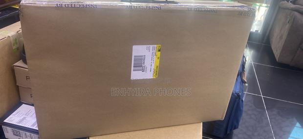 New Laptop Alienware M17x R2 32GB Intel Core i9 SSD 1T · Photo 3