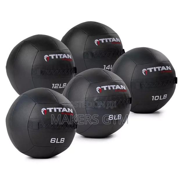 Medicine Ball (Non-Slip) 8kg · Photo 2